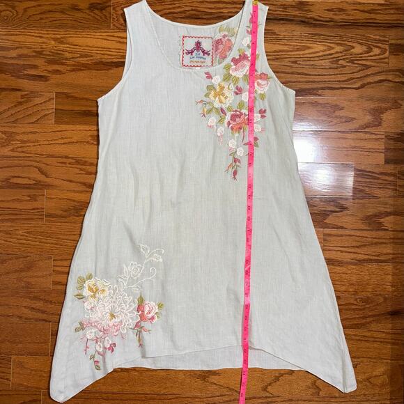 Johnny Was 100% Linen Boho Beige Embroidered Floral Tunic Tank Top Size Small - Picture 11 of 16